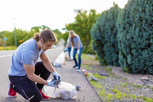 Roadside Cleanup Crew Leader